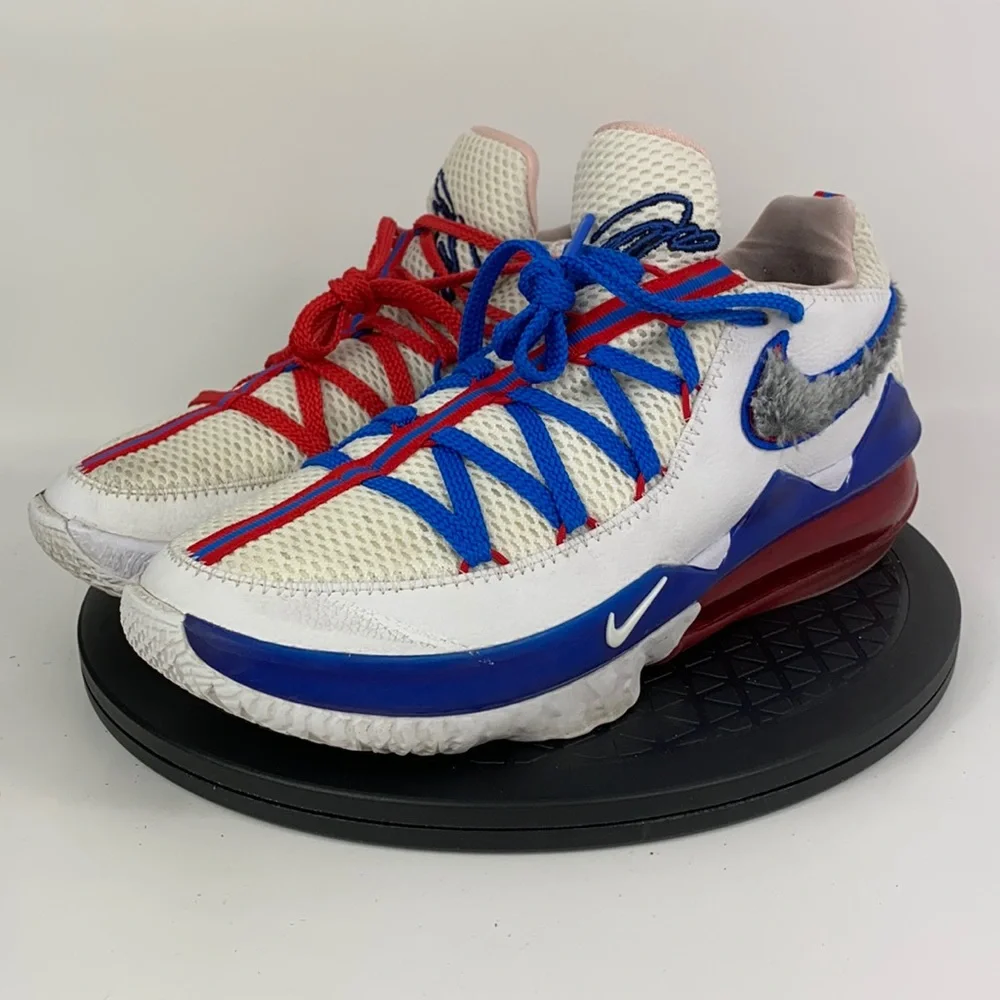 Nike LeBron 17 Low “Tune Squad’ Basketball Shoes CD5007-100 Men’s Size 9.5 - Picture 1 of 13